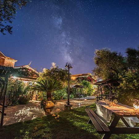 Гостевой дом Ktima Kourou Планос Экстерьер фото